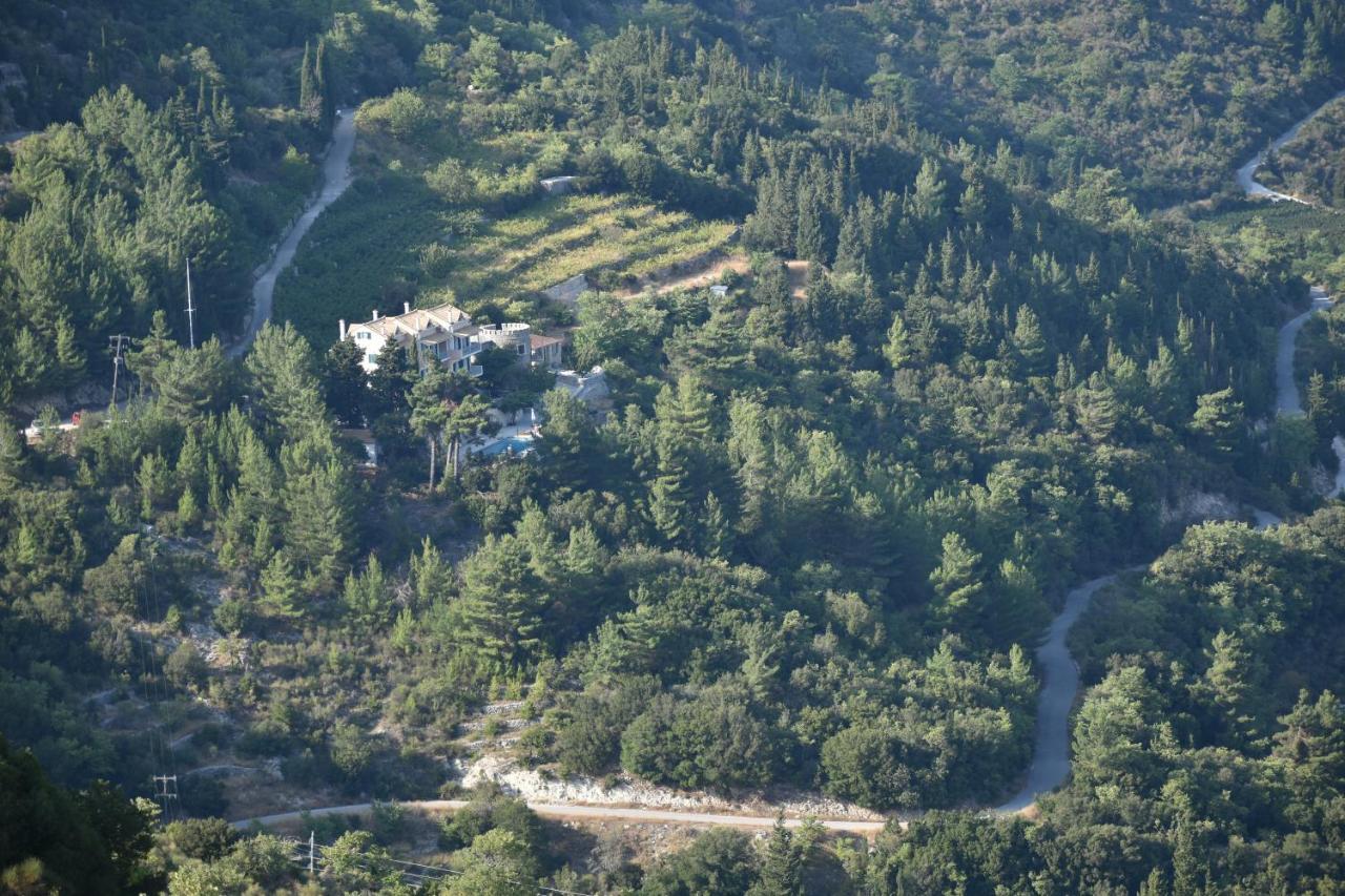 Estate Dafnopanagia Villa Magda Asprogerakata Exterior photo